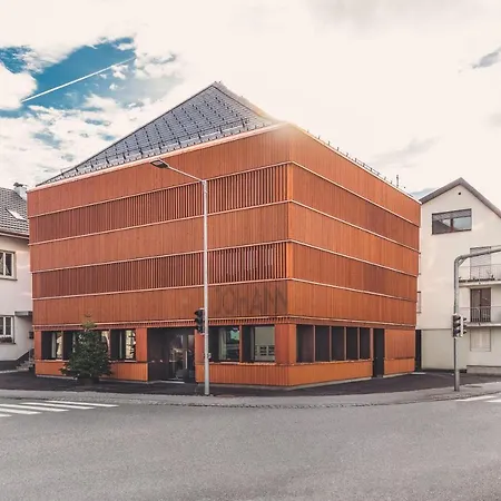 Johann Hotel